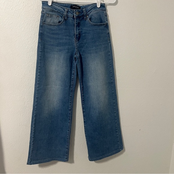 FIRE & RAIN Women’s Size 5 Denim Wide Leg Jeans EUC Everyday Casual Comfort - Picture 1 of 8